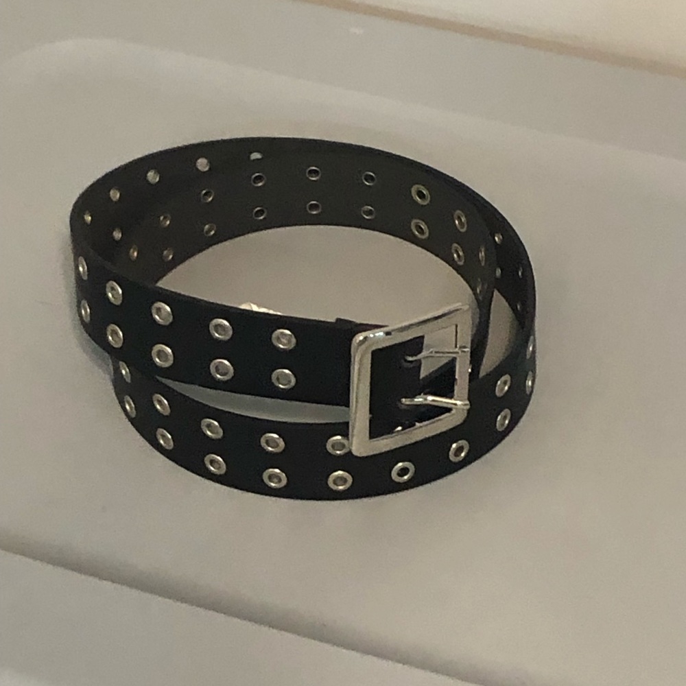 Wild Fable grommet belt (longer)